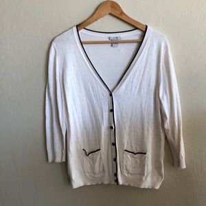 Simple and elegant cardigan